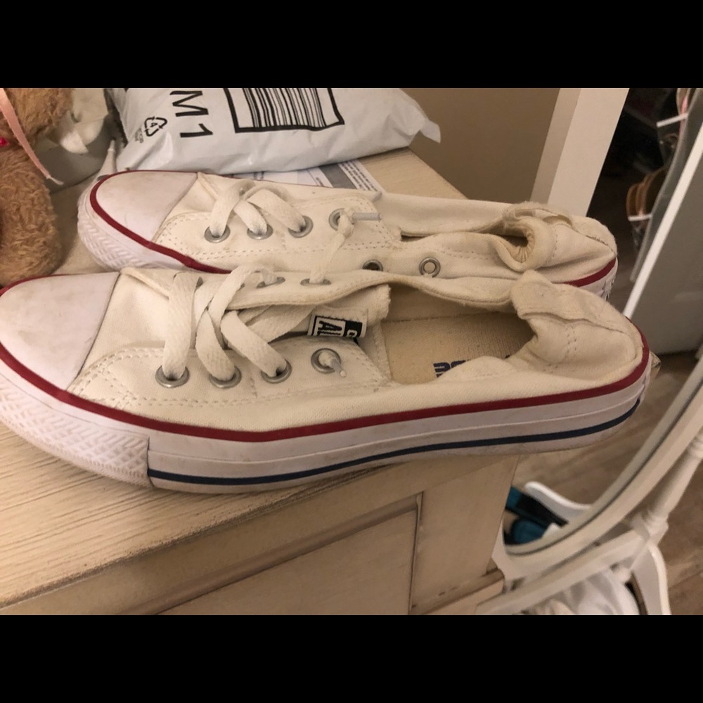 Converse - Picture 2 of 4